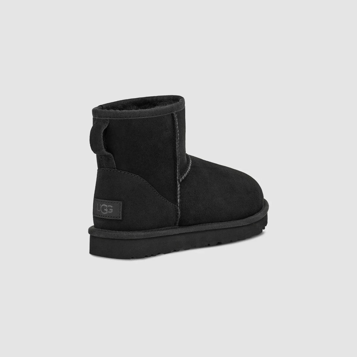 Cizme UGG Classic Mini II