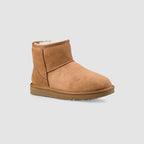 Cizme UGG Classic Mini II