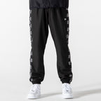 Pantaloni sport New Era Contemporary Jogger Negru